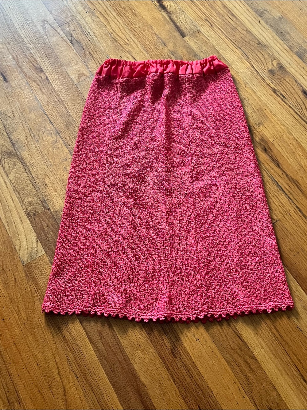 Vintage Red Ribbon Knit Midi Skirt with Elastic Waist